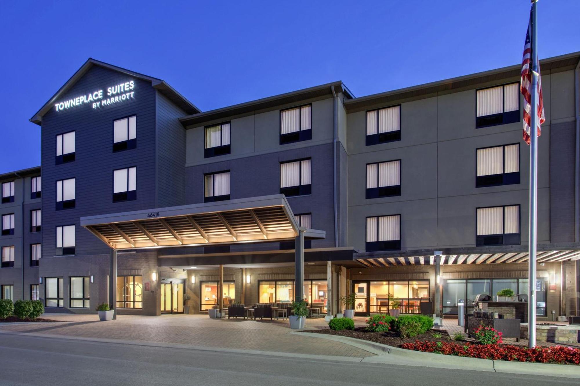 Towneplace Suites By Marriott Detroit בלוויל מראה חיצוני תמונה