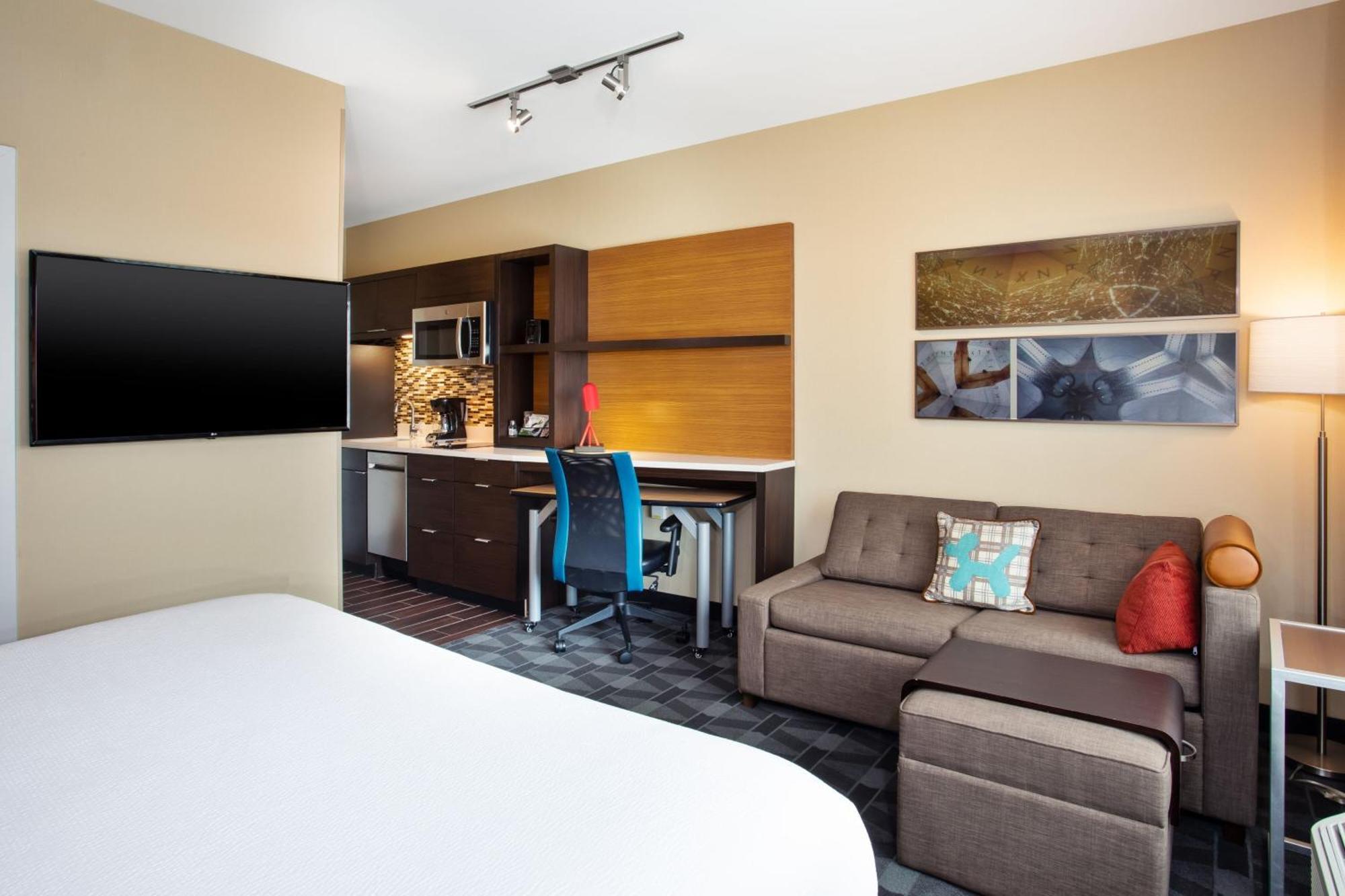 Towneplace Suites By Marriott Detroit בלוויל מראה חיצוני תמונה