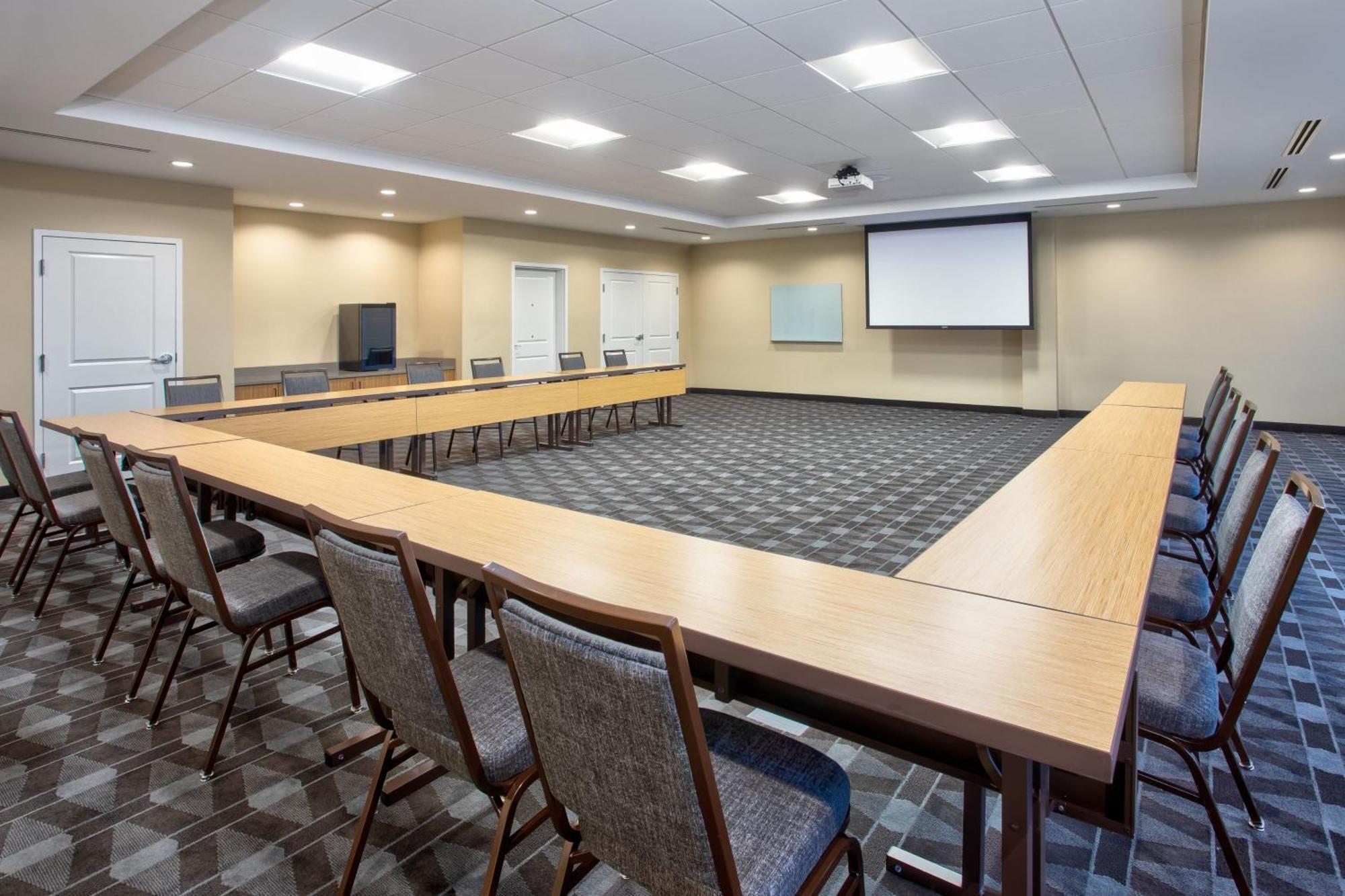 Towneplace Suites By Marriott Detroit בלוויל מראה חיצוני תמונה